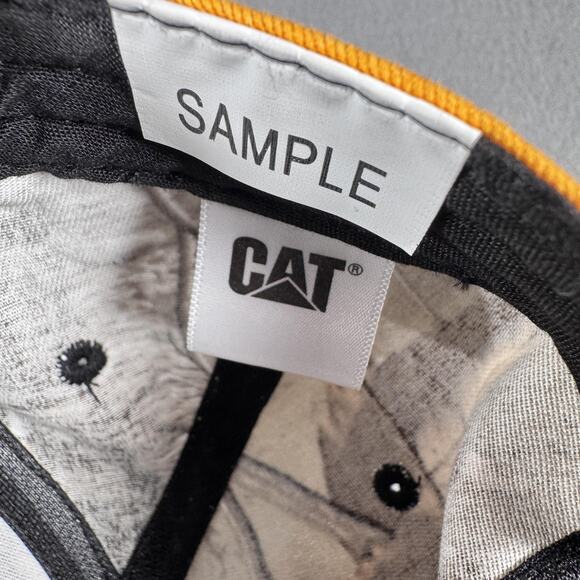 CAT Sample Realtree Hat Cap Strap Back Camo Embroidered Logo Men Outdoor Hunting - Picture 2 of 10